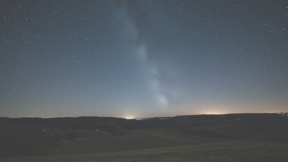 Jakie jest znaczenie Małej Niedźwiedzicy w astronomii?